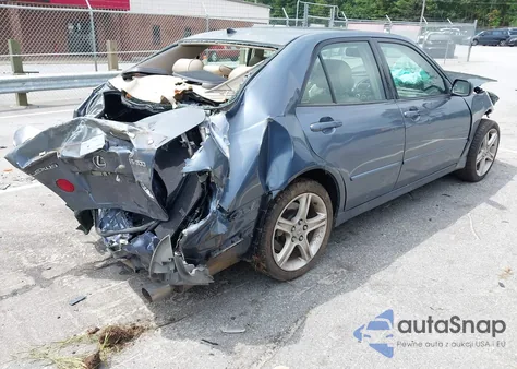 2004 Lexus Is 300 from USA, damaged, VIN JTHBD192140092280